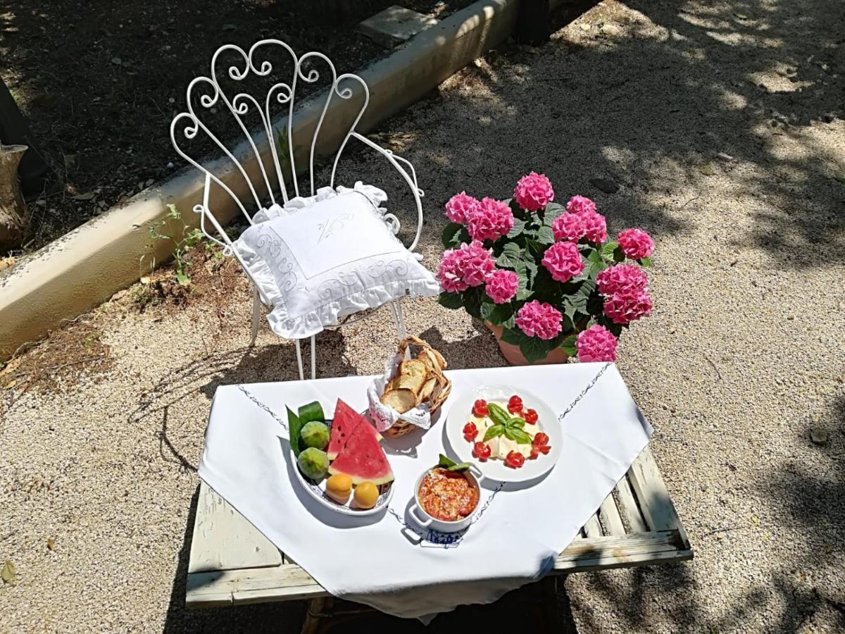 B&B Nonna Laura Trani Εξωτερικό φωτογραφία